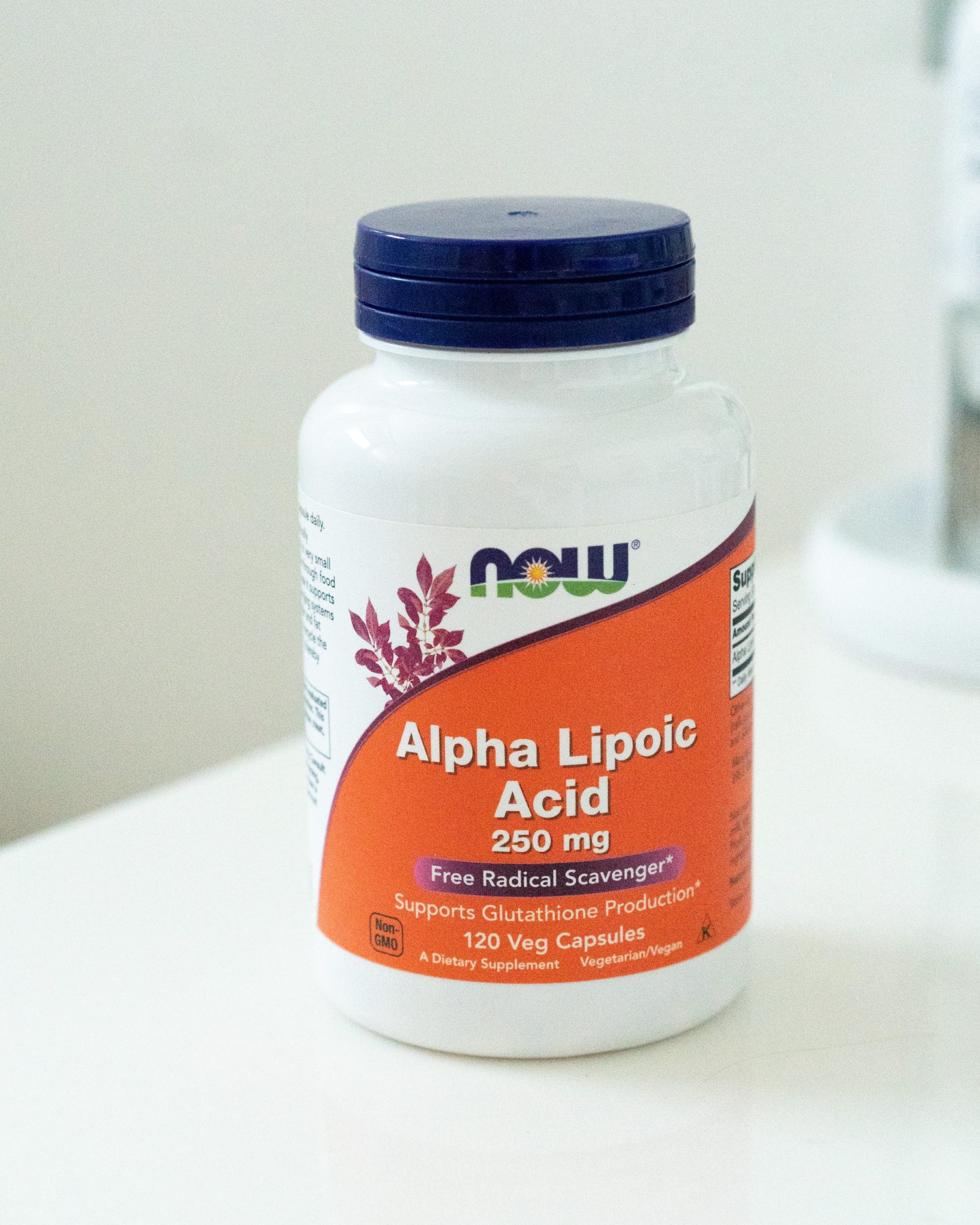 A bottle of Alpha Lipoic Acid